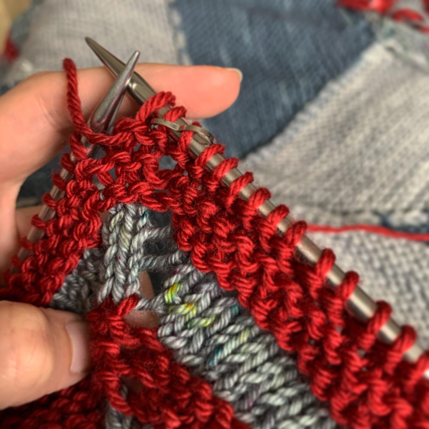 ♥️ Ma  avance doucement mais sûrement.