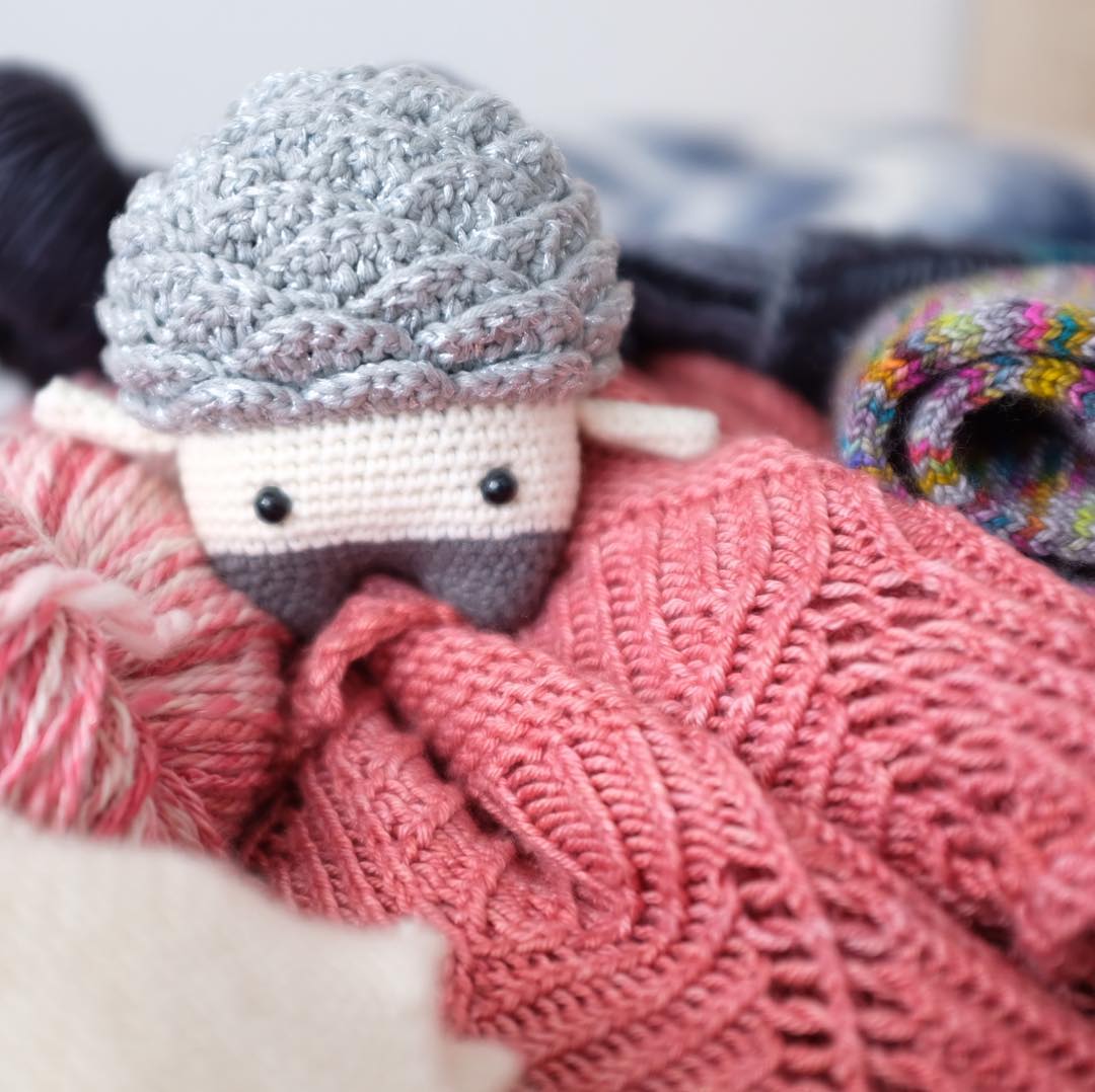 Depuis 10 minutes une neuvième vidéo tricot est disponible sur YouTube ! J’ai…