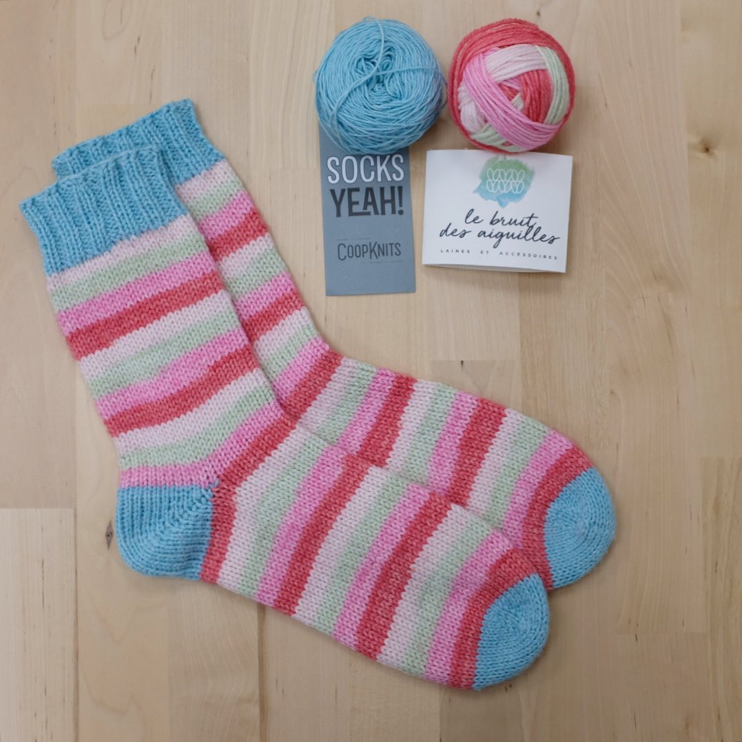 🧦 Les chaussettes réconfort du mois de janvier, tricotées en deux semaines.